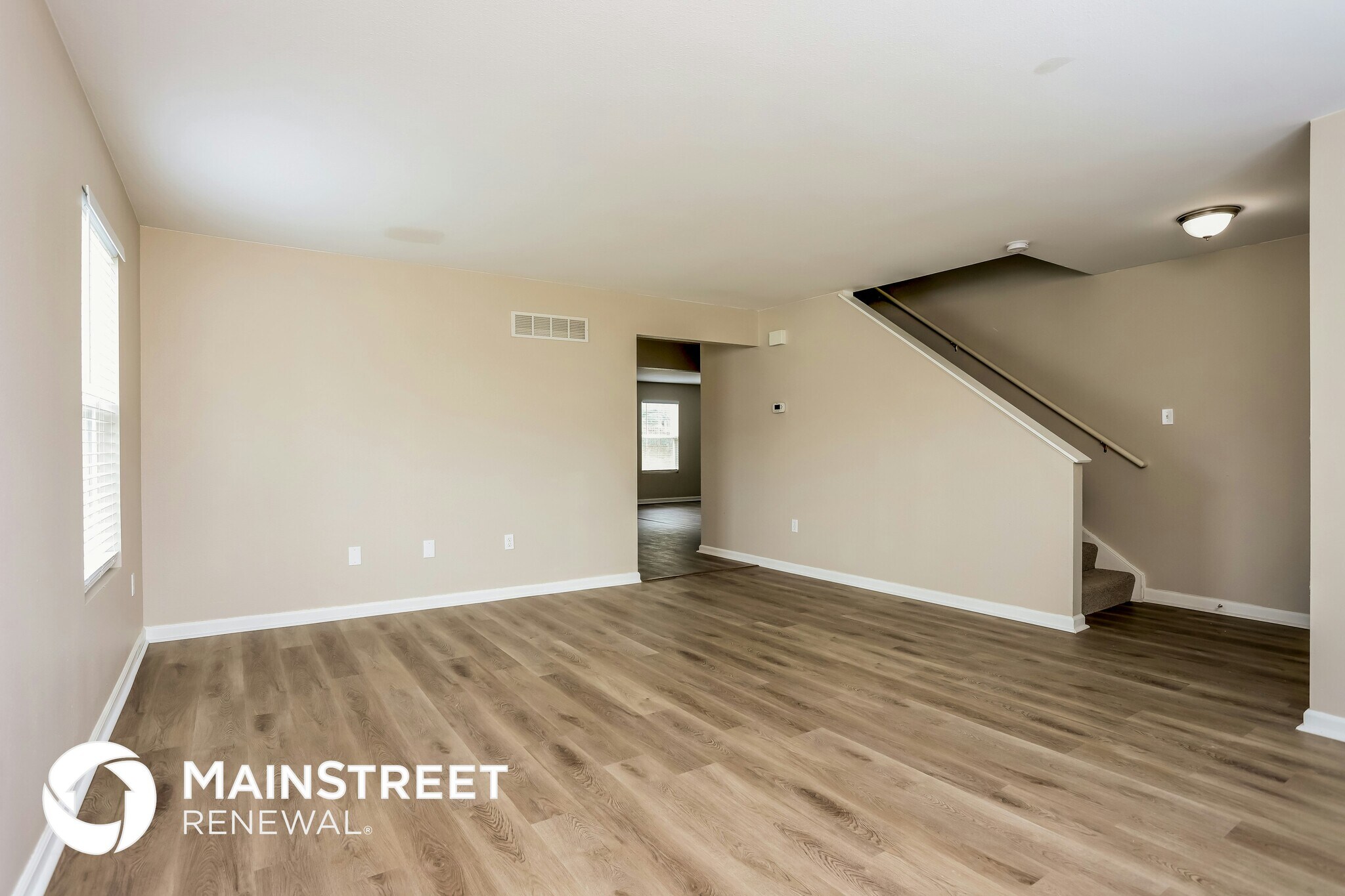 Building Photo - 30 Willow Springs Dr