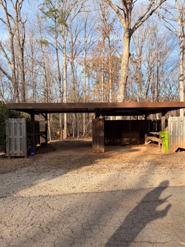 Building Photo - 250 Running Deer Rd