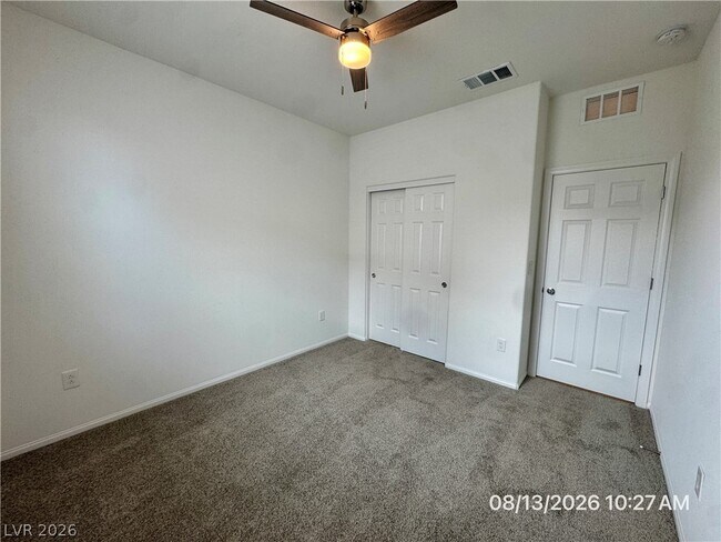 Building Photo - 630 Bellus Pl