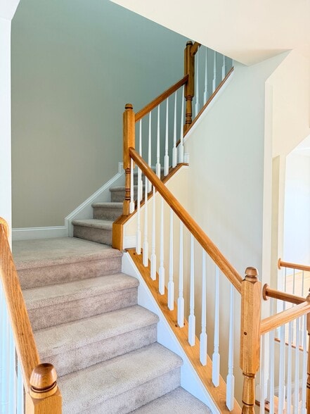 Building Photo - 15908 Mackenzie Manor Dr