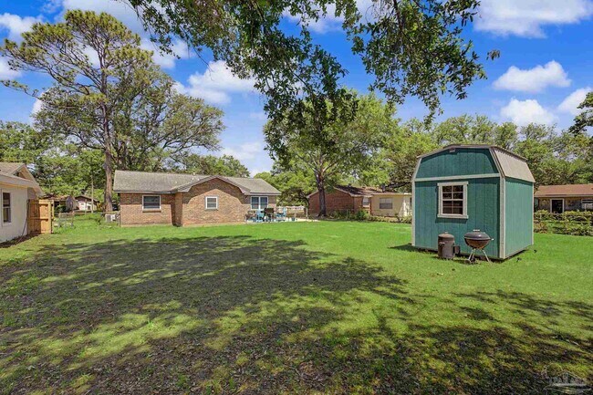 Building Photo - 5706 Ventura Ln