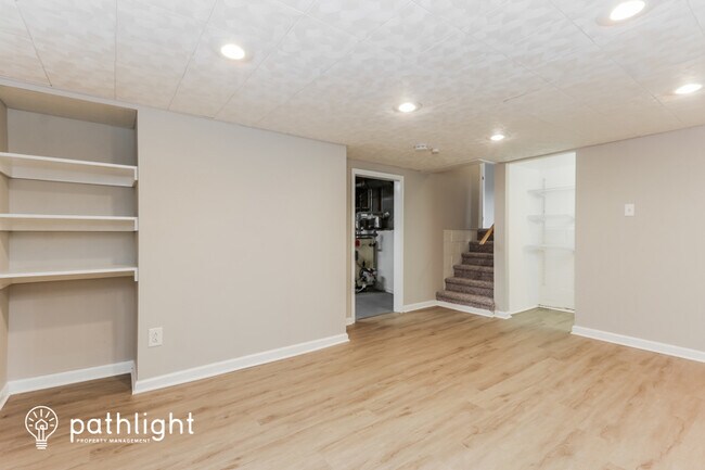 Building Photo - 1526 Telegraph Rd