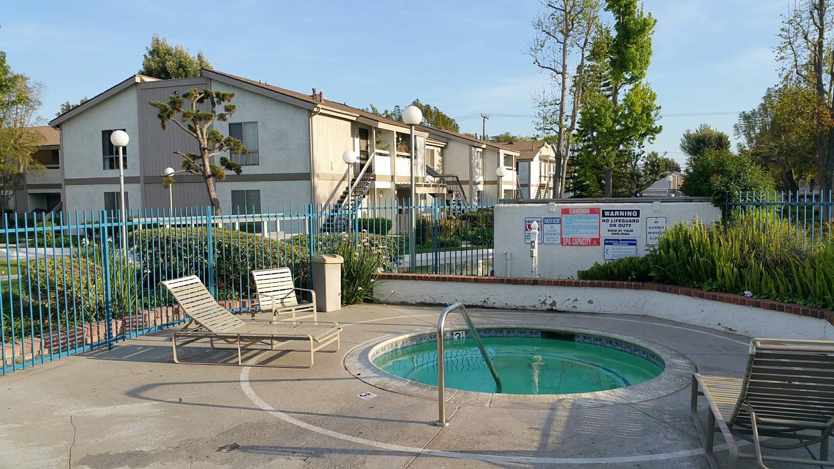 Building Photo - 2841 S Fairview St