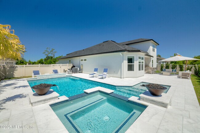 Building Photo - 318 Windwalker Dr
