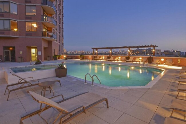 Building Photo - 97 Gorge Rd