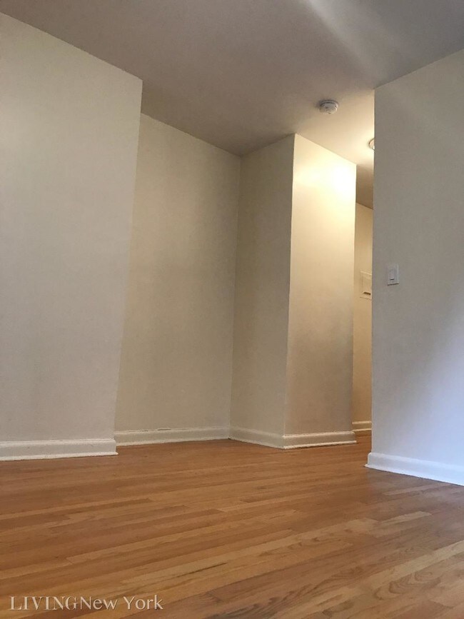 Building Photo - 510 Amsterdam Ave