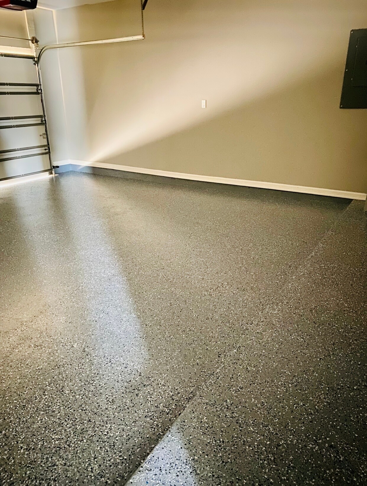 Building Photo - 3873 Tolosa St