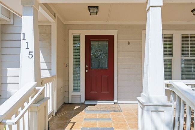 Building Photo - $500 Off One Month's Rent! Beautiful 4 Bedroom Corner Lot Home in Plum Creek