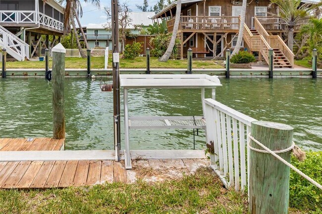 Building Photo - 9750 LITTLE GASPARILLA Is
