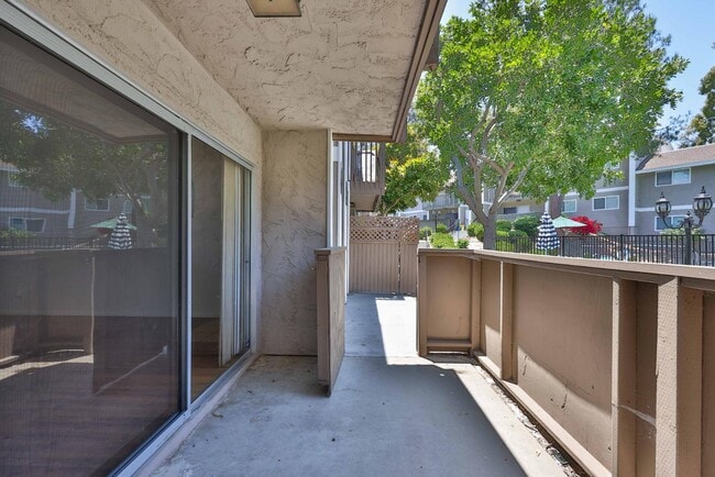 Building Photo - 6333 College Grove Way