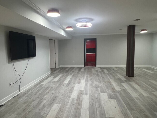 Building Photo - Spacious Updated Home in Windmill Harbour!