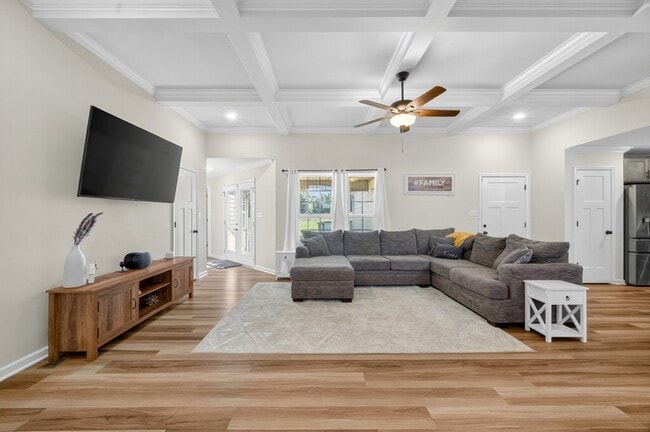 Building Photo - 3019 Cambridge Ct