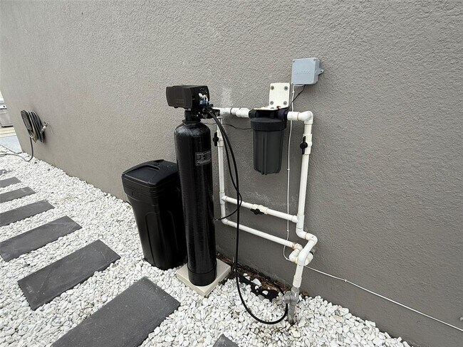 Building Photo - 209 Citrus Pointe Dr