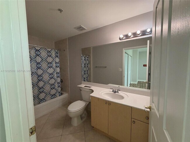 Building Photo - 2280 SW 32nd Ave