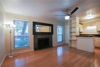 Building Photo - Cozy Studio Home with Fireplace & Walk-In ...