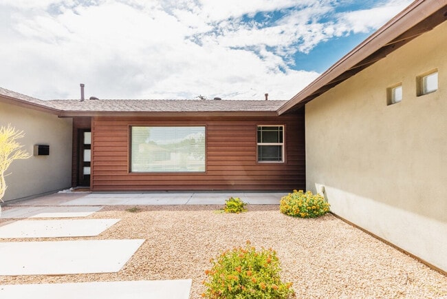 Building Photo - 3344 N 62nd St