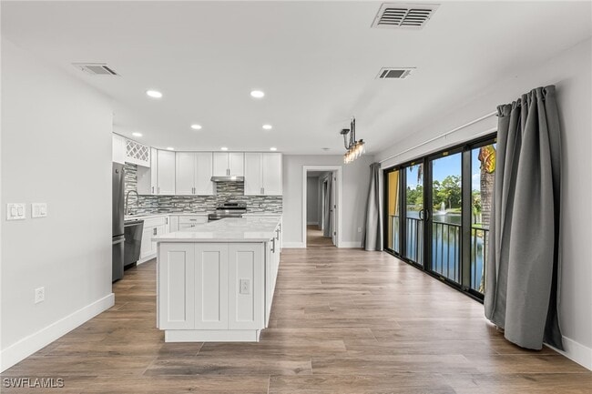 Building Photo - 1890 Bald Eagle Dr