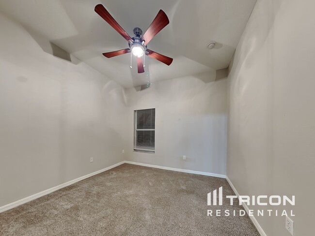 Building Photo - 9717 Cypress Harbor Dr