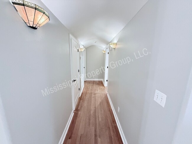 Building Photo - 3BR/3BA For Rent