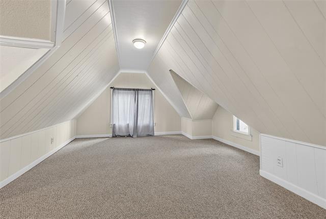 Building Photo - 2601 S University Dr