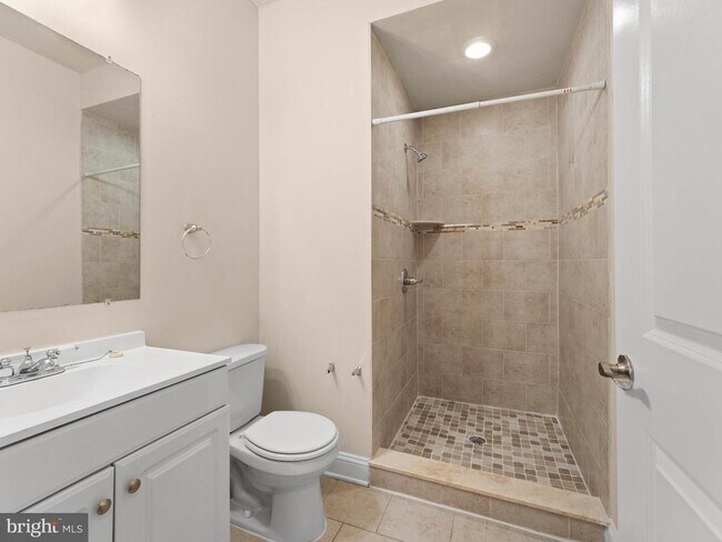 Building Photo - 1813 N 18th St