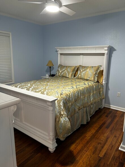 Bedroom - 2511 Mashburn Rd
