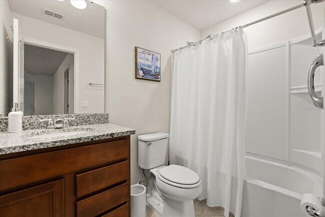 Building Photo - 5192 Chickadee St