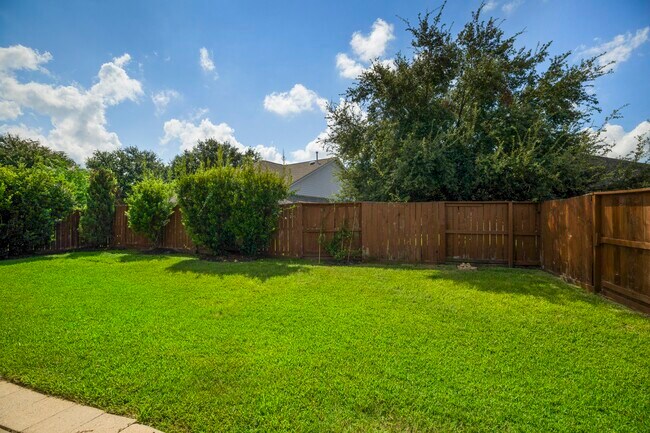 Building Photo - 1234 Walston Ridge Dr