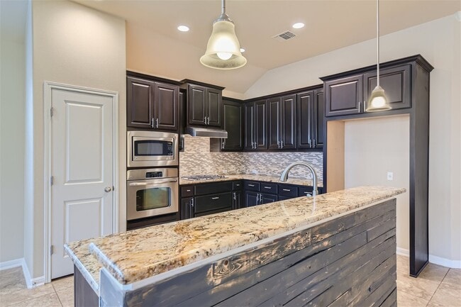 Building Photo - 4409 Tambre Bend