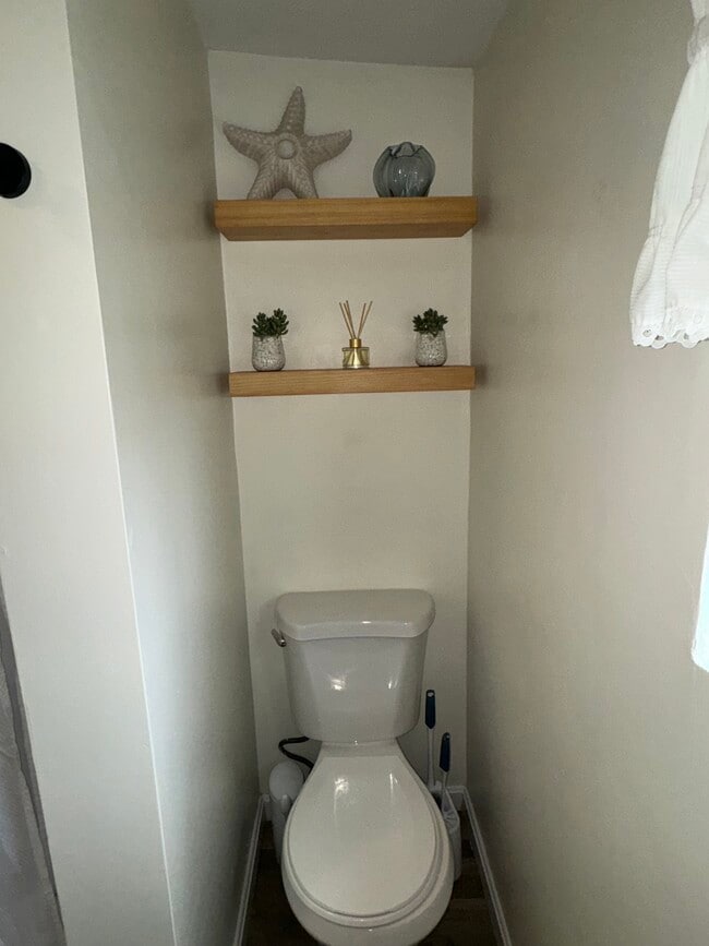 Building Photo - 11 Rapoza St