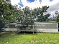 Building Photo - 1111 Green Meadows Dr