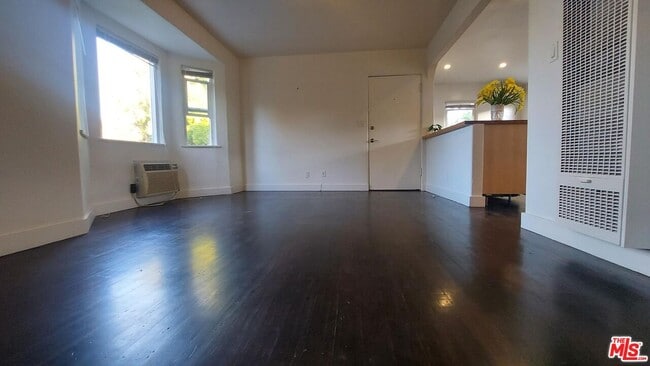 Building Photo - 2140 20th St