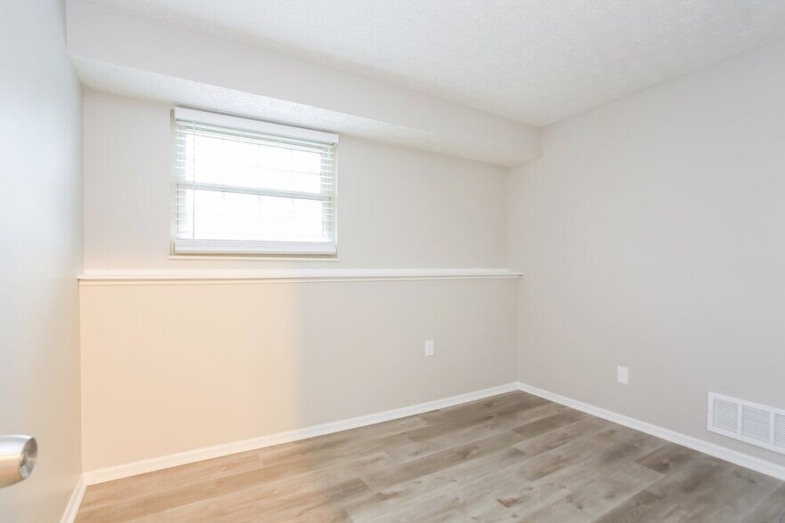 Building Photo - 3726 Mountshannon Rd