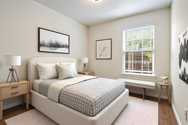 Building Photo - 1115 Brookswood Ave