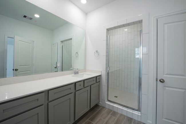 Building Photo - 585 Dry Fork Ln
