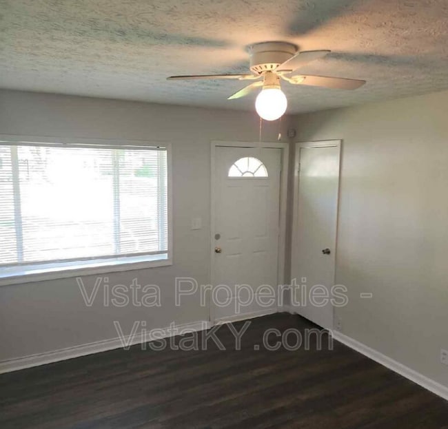 Building Photo - 4816 Andalusia Ln