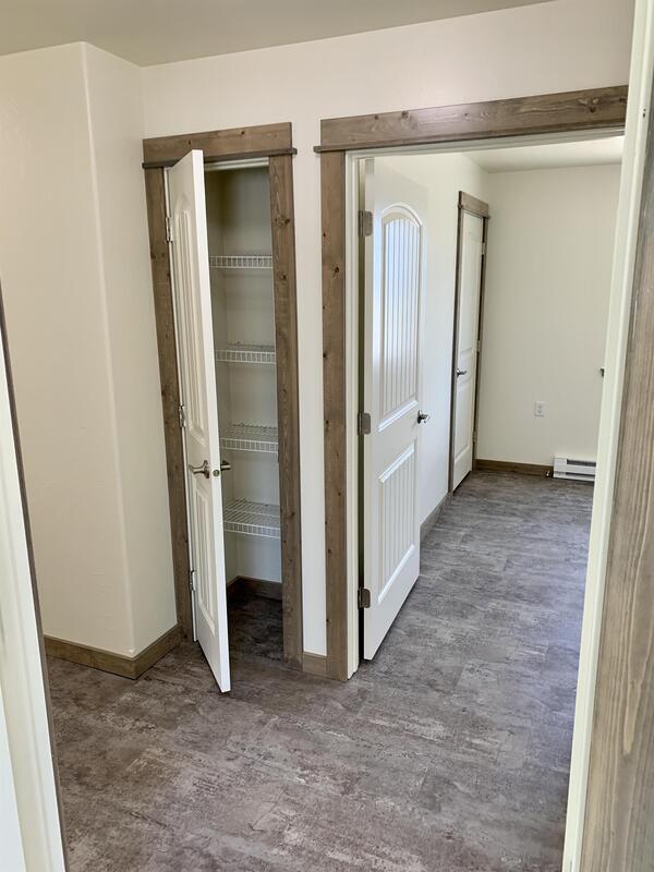 Building Photo - 850 Gibbon St