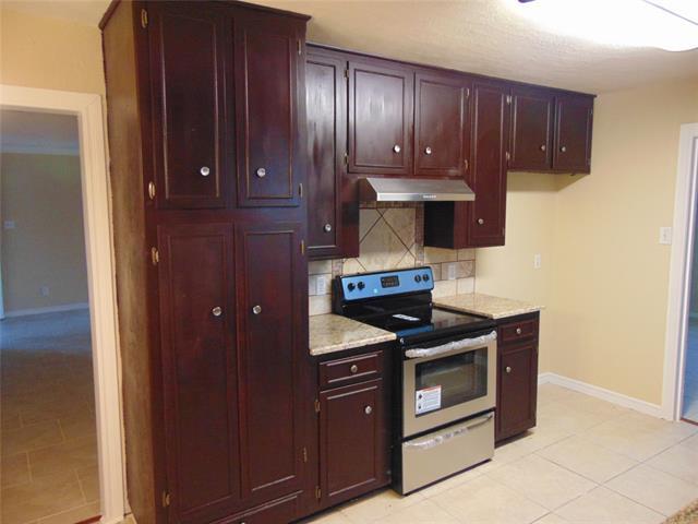 Building Photo - 7233 Martha Ln