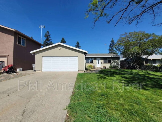 Building Photo - 2621 Cadjew Ave