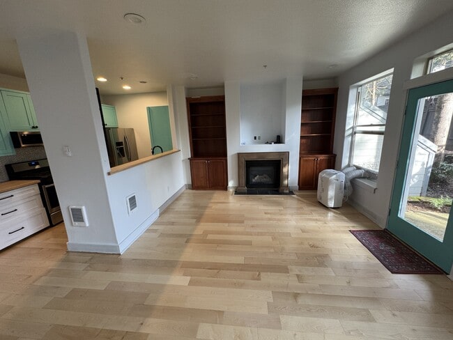 Building Photo - 1924 NE 50th Way