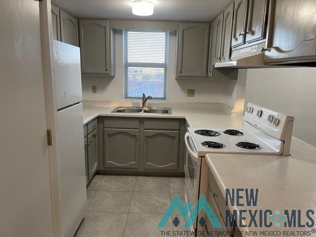 Building Photo - 1421 S Tennyson Dr