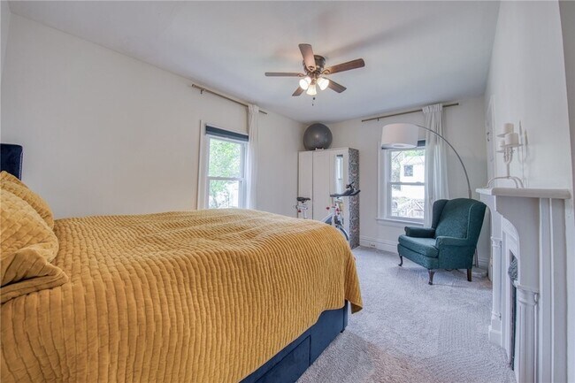 Building Photo - 911 Nevin Ave