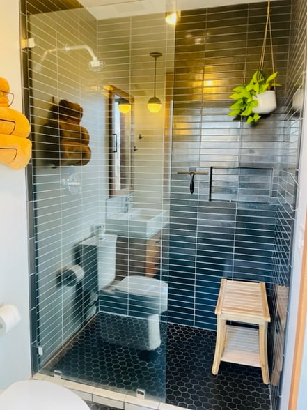 Building Photo - 231 NE Hancock St