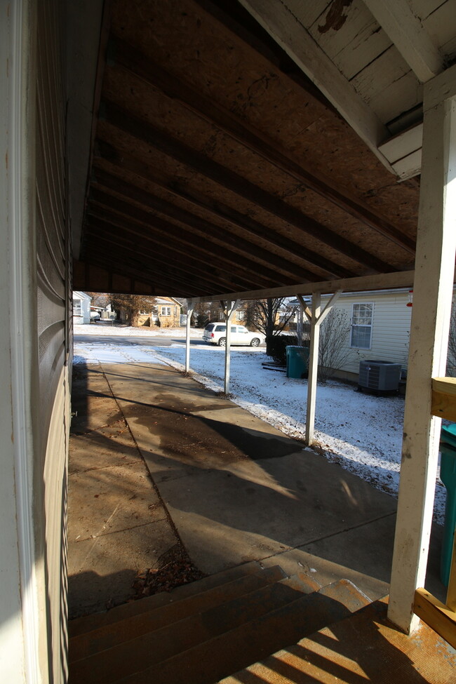 Primary Photo - 316 Maple St