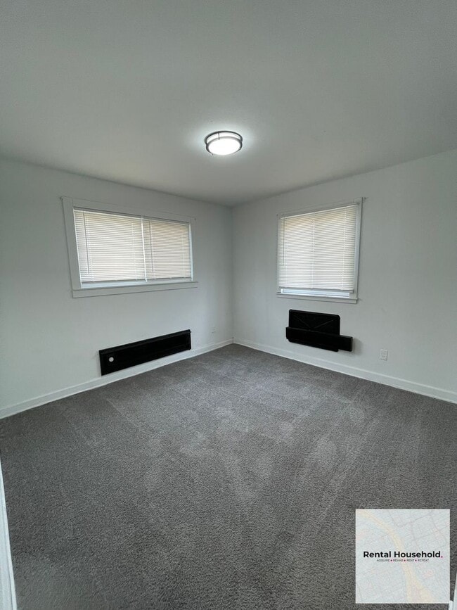 Building Photo - "15141 Sussex"