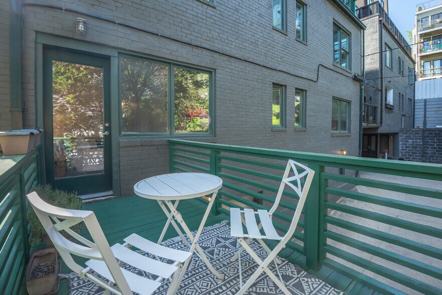Building Photo - 2307 15th St NW