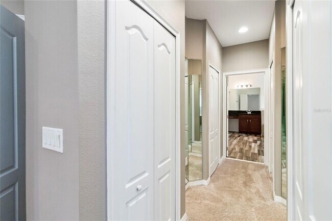 Building Photo - 10466 Siddington Dr