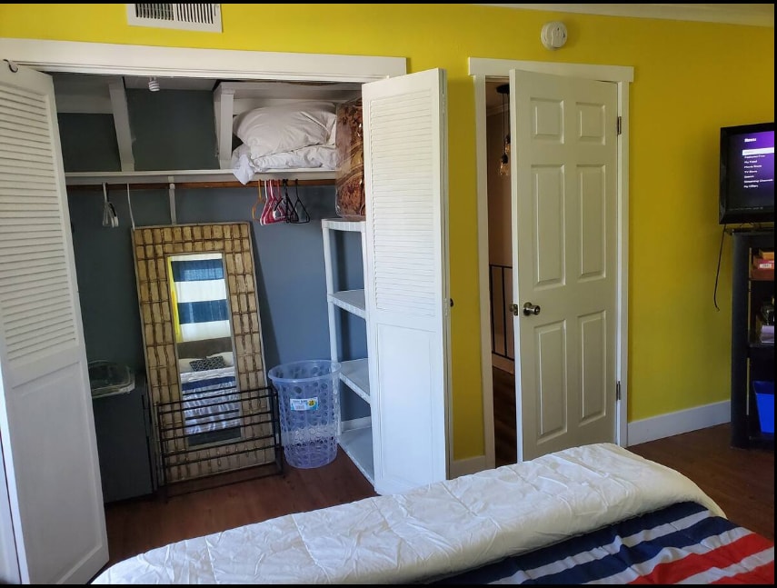 second bedroom - 805 Tully Rd