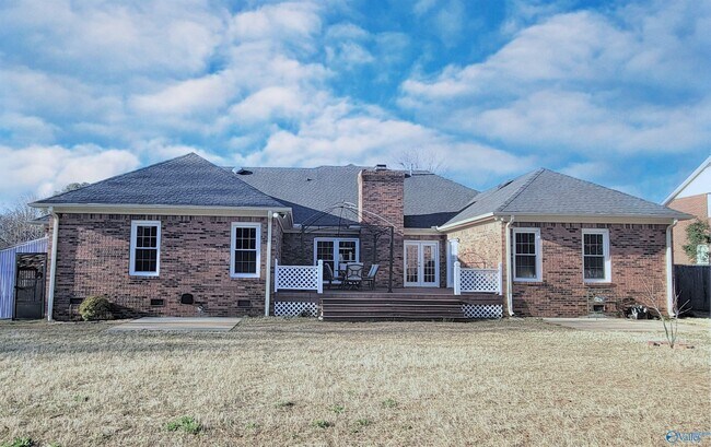 Building Photo - 102 Fred Atkinson Rd