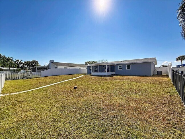 Building Photo - 10709 Donbrese Ave